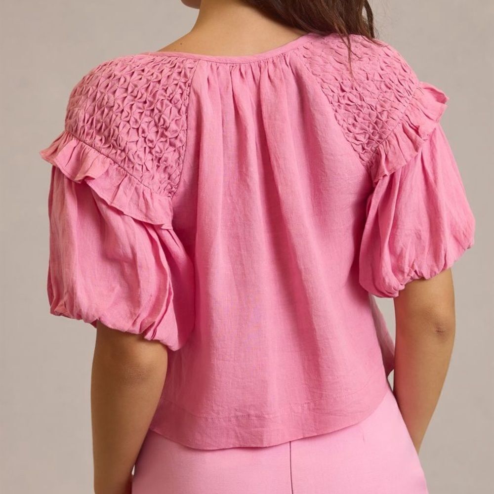 Self Contrast Smocked Linen Blouse - Picture 2 of 9